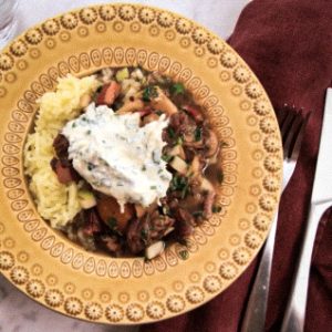 Foto på gryta med högrev